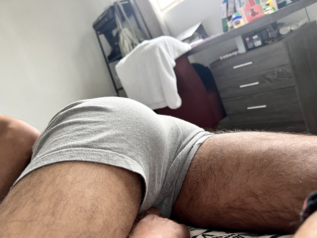 jesusjugs_'s tweet photo. my bf is so yummy 😮‍💨 https://t.co/LWAxJMgOZd