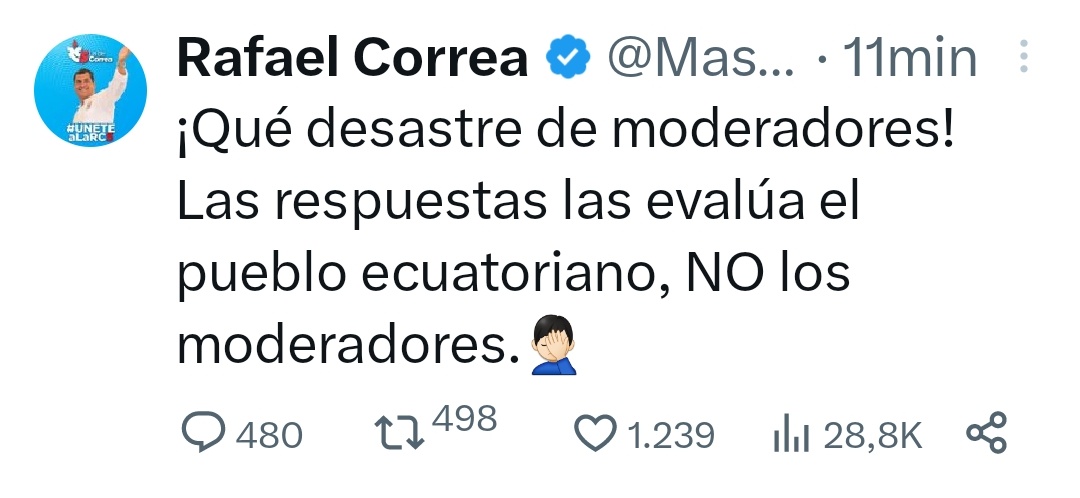 miss_elig's tweet photo. #DebatePresidencial2023

Cuando tu lela de candidata está quedando mal en el debate.
- La vieja confiable 🤣🤣🤣 https://t.co/shpaTOrDvI