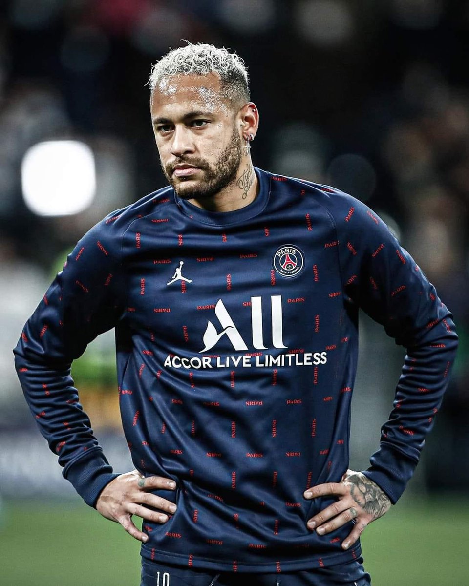 igweknowledge7's tweet photo. Neymar may be in Saudi playing with the Goat, soon. 😂🇸🇦 #Churchgirl #HLLE #Chelsea https://t.co/mmrW9oslh1