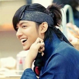 MinhoKKCh032822's tweet photo. Happy 11th Anniversary FAITHโฆ.
#ใคใใณใใ#ๆๆ้ #๋ฏธ๋
ธ์ฆ
#LeeMinho #์ด๋ฏผํธ
@ActorLeeMinHo
#MINOZ #HuGoChoKo
๐งกโ๐โ๐โ๐โ๐งก https://t.co/fMJI8EdfKP