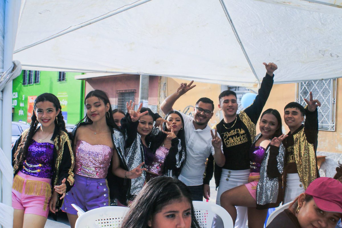 JNI_sv's tweet photo. ¡La juventud de Cuscatlán activó su #ModoCyan! 😎🇸🇻 https://t.co/Ys848bEUdk