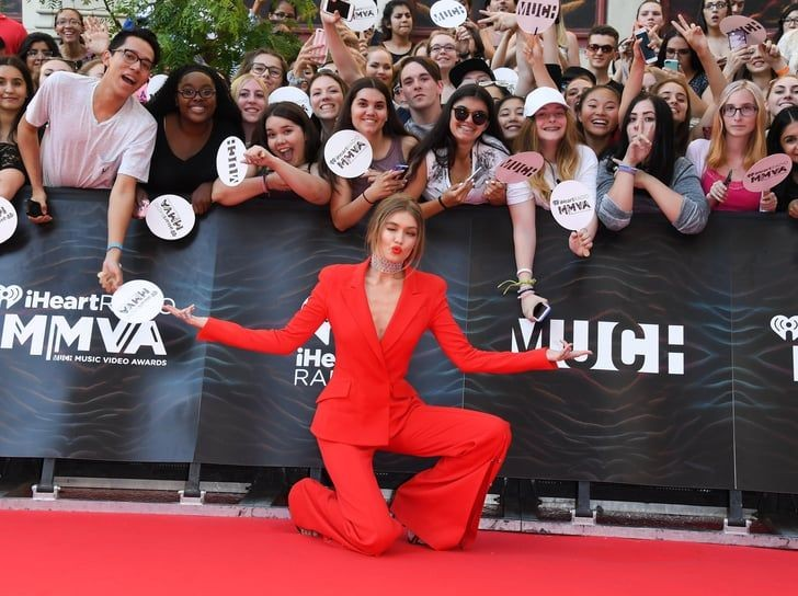 RPSpiderverse's tweet photo. 🕷 | #RPSpiderVerse ▸ Update ▸ Premiere!
Nefertary Aksoy (@NefertaryDyath) is out of this world! Our Margo Kess has arrived to the big red carpet of our world premiere. 💥🩷 https://t.co/IbUpYgvRHH