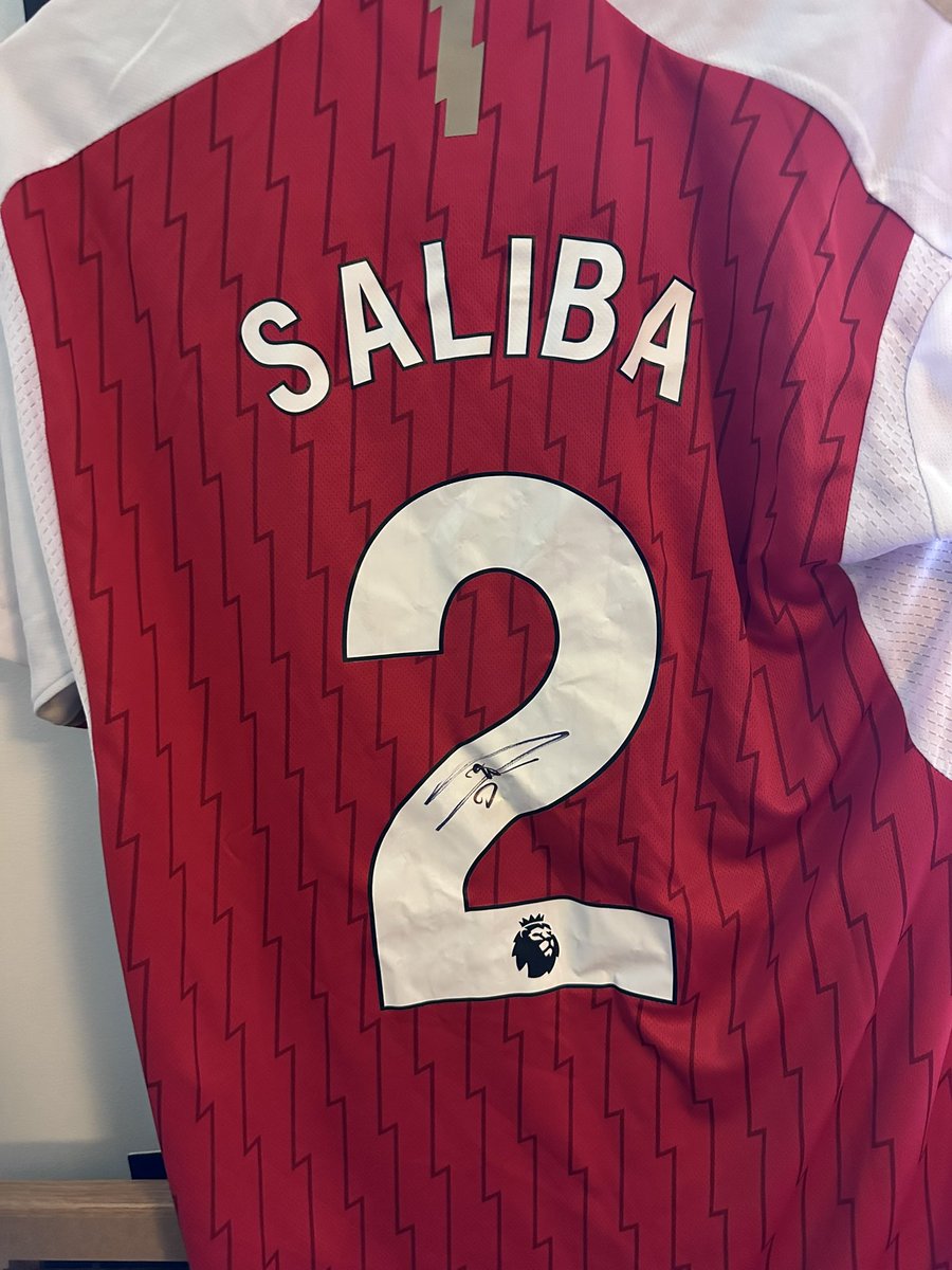 Arsenal Memorabilia tweet media