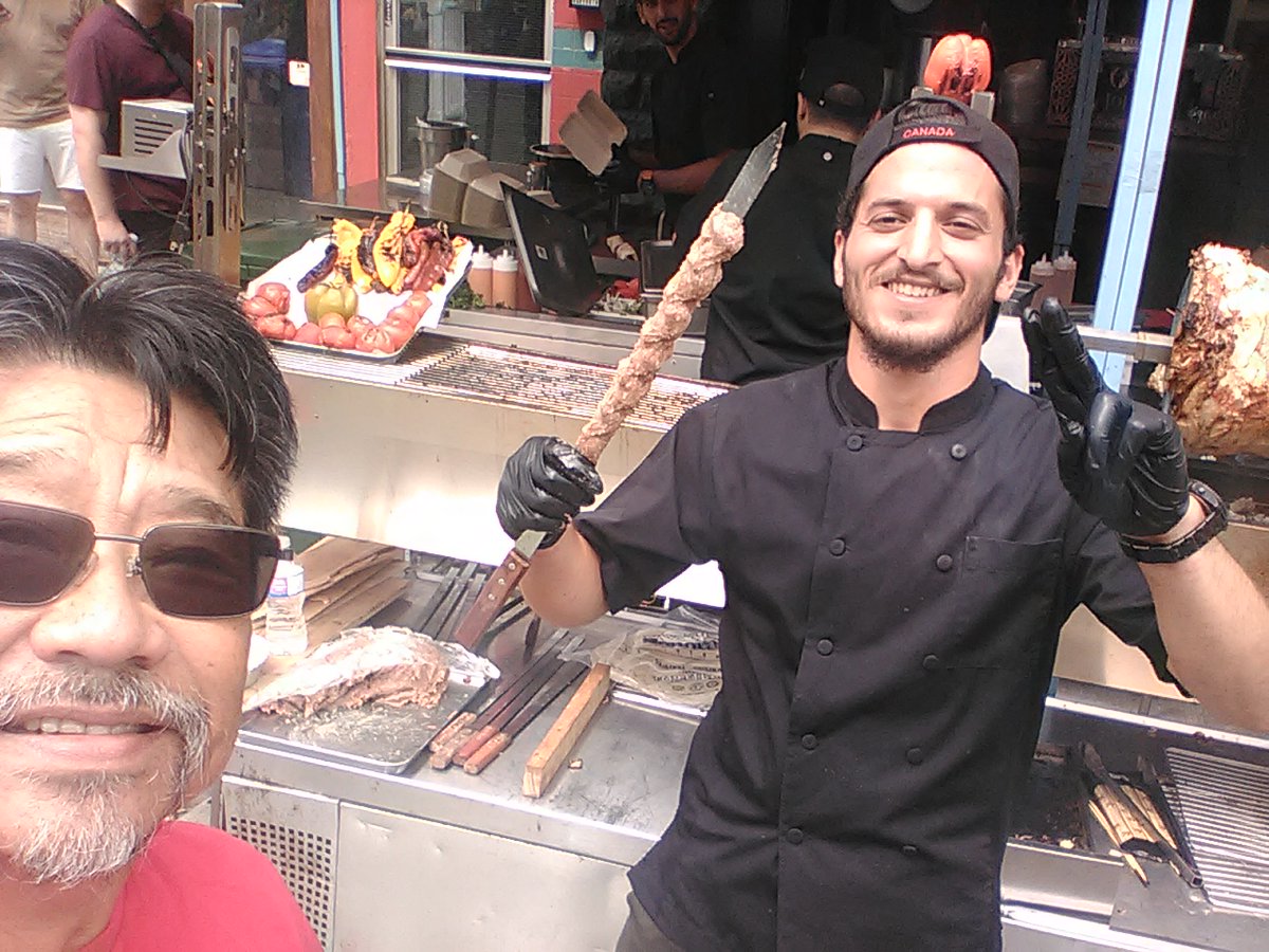 phijimchan's tweet photo. Taste of the Danforth.. the food and the people. @tasteofdanforth #TasteOfTheDanforth in #Toronto https://t.co/ZlWlyMNjaS