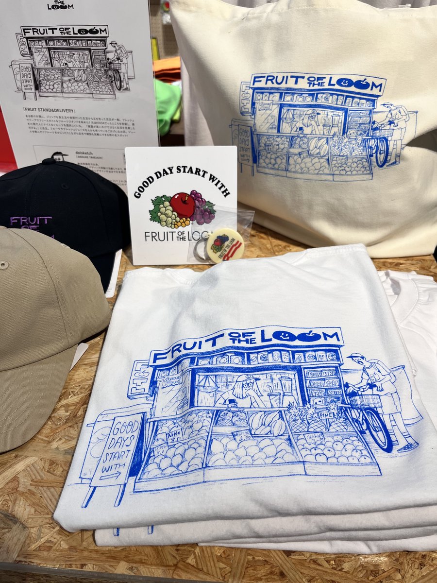 daisketchbook's tweet photo. FRUIT OF THE LOOM×
daisketchのTシャツ・キャップ・トートが発売中でございます！（ステッカーのおまけ付き！）
https://t.co/wreH2274f4

渋谷のミヤシタパークにてFRUIT OF THE LOOMのPOPUPが8月27日までやっておりまして、このTシャツコーナーがありますので、ぜひ足を運んでみて下さい。 https://t.co/Ei7iPuRsRo