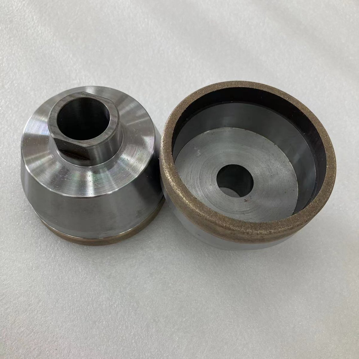 kmabrasives's tweet image. diamond cup grinding wheel for glass
production video ;
Feedback from customers: super fast, durable, qualified
#cupwheel #diamondtools #glass #sapphire #grinding #manufacturing #diamondgrindingwheel #glassware #glassprocessing
