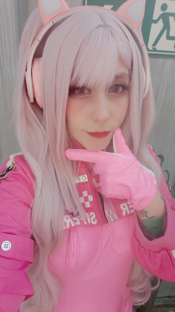 Kimicos1's tweet photo. Ya de vuelta de #Festigame a mi casita ♡ fue un bomnito día! Lo pasé re bien 💞

#NIKKE #NIKKEサマーガール #ALICE #goddesofvictory https://t.co/rohhWanyJU