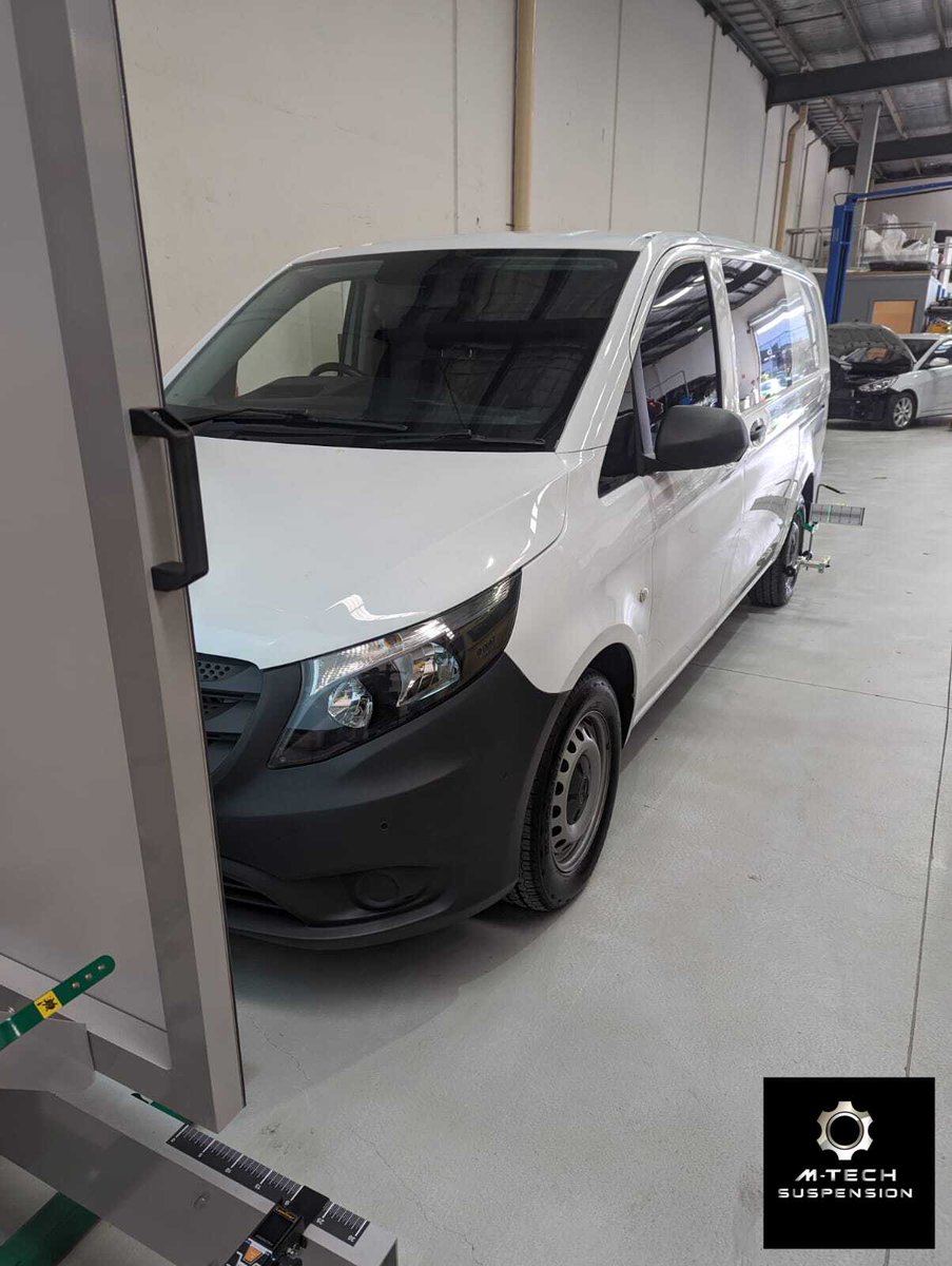 mtechsuspension's tweet photo. 🚘  Safety is our priority! Automatic Emergency Braking (AEB) is an ADAS technology that can apply the brakes if it senses an imminent collision, helping to prevent or reduce the severity of accidents. Learn how AEB works! 

#FCW #ADAS #mtechsuspension 📱  0435259176 https://t.co/aXHxVxREZw