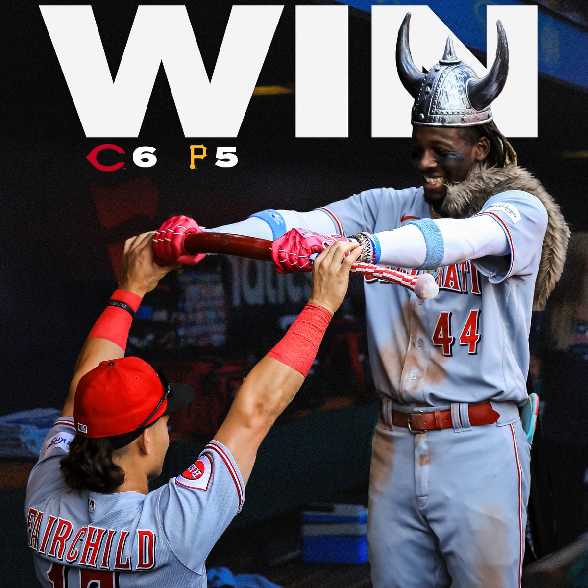 Reds's tweet photo. Reds did that rallyin' thing.

#ATOBTTR https://t.co/ukh8S11pDV