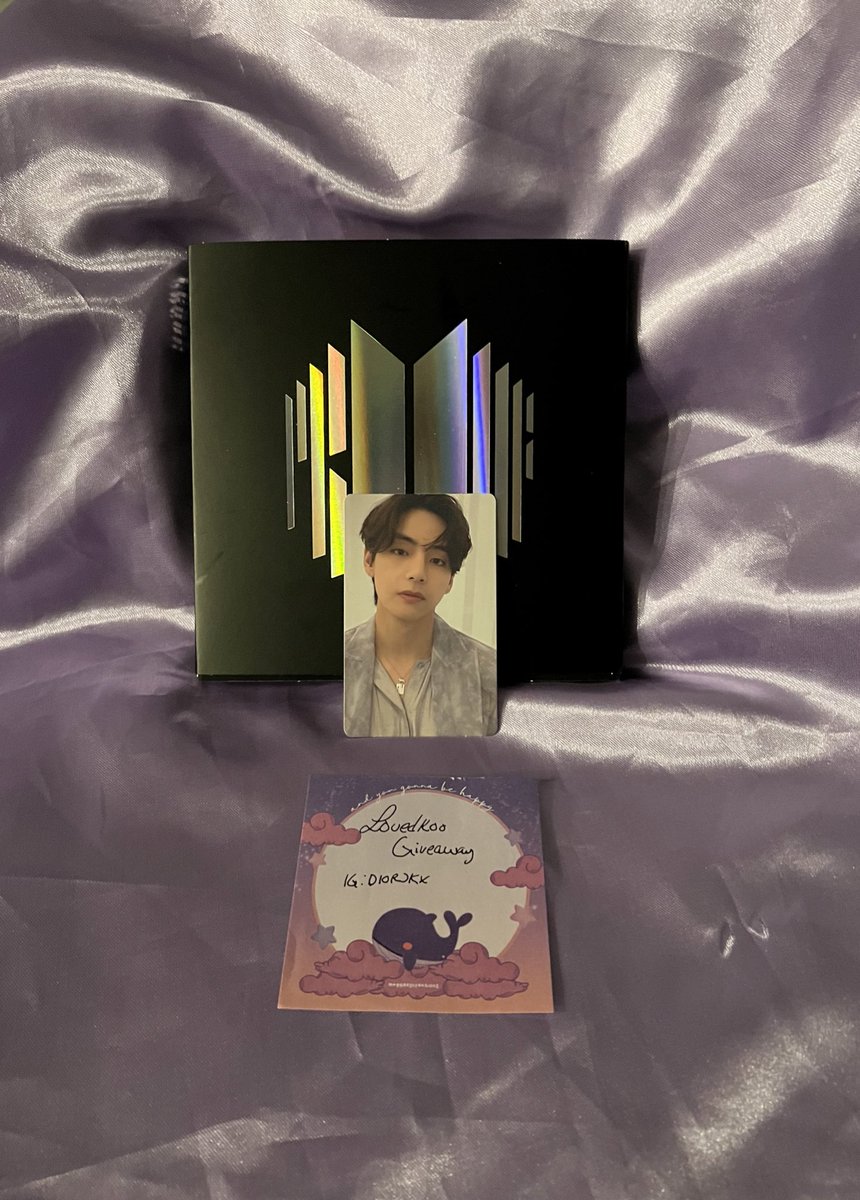 BTS PROOF ALBUM GIVEAWAY 🖤

- follow, rt
- reply layover streaming ss (full rules in thread)

💫 ww
💫 tae pc
💫 compact ver