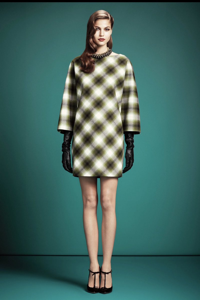 Miki_Trent's tweet photo. Para ir a trabajar mañana vamos a elegir un Gucci ¿cuál elegimos?
Gucci 2013
Pre-Fall https://t.co/exe3pGH5BY