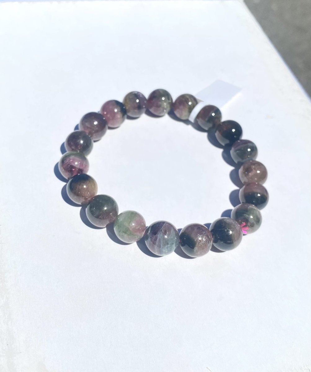 niigata_stone's tweet photo. 本日も18時までオープンです🌞

夏にぴったりなウォーターメロントルマリン🍈

太陽光で見たらちゅるちゅるです☺️💗

皆様のご来店お待ちしております😊

#天然石
#新潟
#新潟市西区
#ブレスレット
#パワーストーン https://t.co/yRWFdYuofW