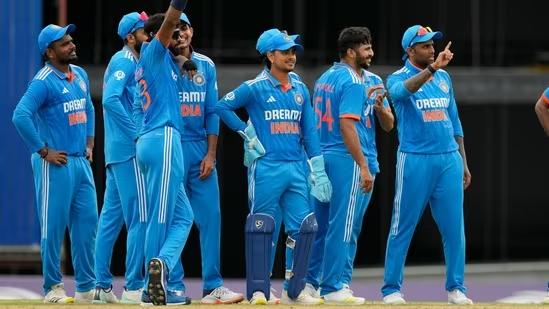 tarunreddyoo7's tweet photo. What we should learn from from IND tour of WI..

Shubman Gill is good only on flat tracks 🙏
Yashasvi Jaiswal is real generational talent ✅
We got our No 4 = Tilak Varma✅
Kuldeep Yadav is way better than Chahal right now
Hardik &amp; Sanju don't deserve more chances🚫 https://t.co/xbZdxQAlJt