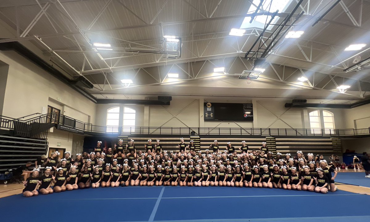 LUallsmarge's tweet photo. 23-24 is underway!  Week 1 and NCA camp is complete! We are excited to have earned two silver bids and leaving camp with so many new skills!  🖤💛🦁 #season22 #thepowerofone #oneroar #13 #theworkisworthit #ncanationals https://t.co/1PTE4JNv8z