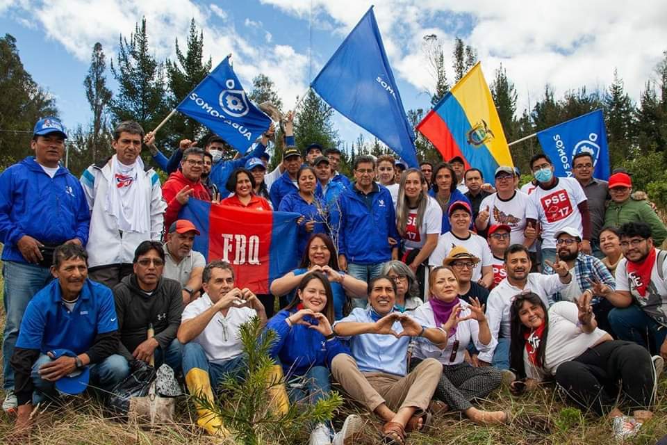 GYantalema's tweet photo. Yaku promoverá el turismo sostenible en Ecuador, fomentando el desarrollo con identidad y respeto al medio ambiente. Además, impulsará el emprendimiento local para promover el desarrollo económico del país. #YakuPresidente #YakuPower https://t.co/fHIQaffgZy