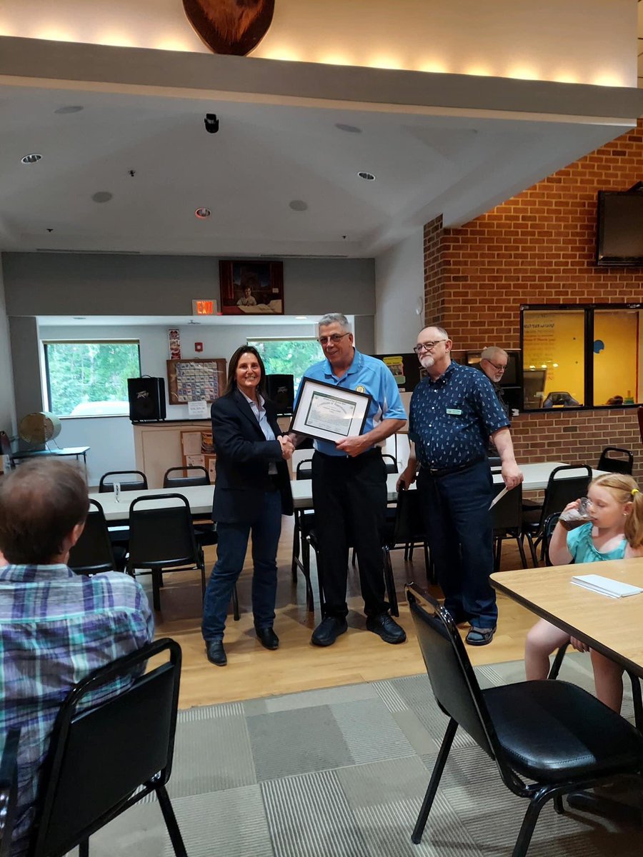 Friday, August 11: FLAP President Mary and Treasurer Dave presented a Friends of Lake Accotink Park Certificate of Appreciation to  Larry Gibeault, Administrator Franconia Moose Lodge, for their generous financial donation. Big Thank You! 
#fairfax #FLAP #lakeaccotink #FCPA #FCPS