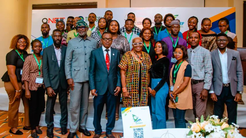 QNetOfficial's tweet photo. Fueling Nigerian Youth Empowerment: QNET's FinGreen Phase 2 Sparks Financial Literacy ๐
๐ https://t.co/hmoKfZ0AH0
#QNETFinGreen #EmpowerNigerianYouth https://t.co/Bcxy72VU6q