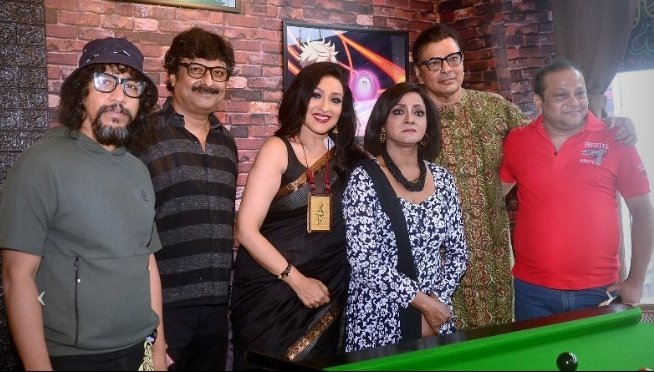 RITUPARNA SENGUPTA - TOTA ROYCHOWDHURY - #BeautifulLife: 11 DAYS TO GO... Glimpse from Press Meet.
#RDNath Directorial #BeautifulLife releasing #PanIndia on 25th August 2023 in #Bengali, #Hindi, #Tamil, #Kannada & #Malayalam. 
Film also stars #ParanBandopadhyay, #SreelaMajumdar.