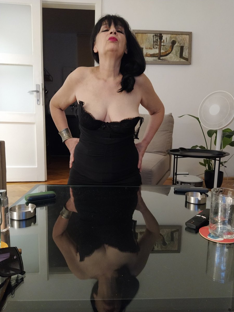 hristovska's tweet photo. Limited offer 7 days free
Come to see me..
https://t.co/1Sxi9OYmDH
#elitemodels #vipmanfans #onlyfansbabe #onlyfansmodel #onlyfansmature https://t.co/gdsyQlirbs