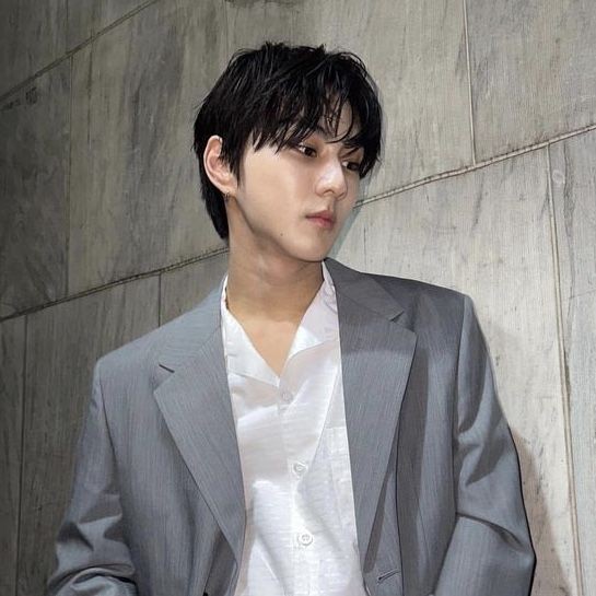 wonuster's tweet photo. — # day 1

hi, I'm jel !

i'm currently looking for interactive moots! ღ

→ she/her, filo, minor 
→ not new to #stantwt / #kpoptwt  
→ stans: svt, enha, skz, txt, twice, le sserafim,newjeans
→ any fandoms are welcome! 

kindly ♡/↻ to spread !  vv appreciated 🫶 https://t.co/bWAdOWGT35