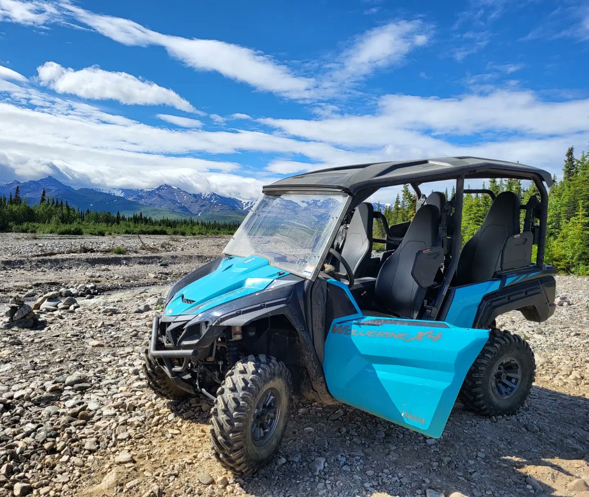 April | Minivan Adventures tweet media