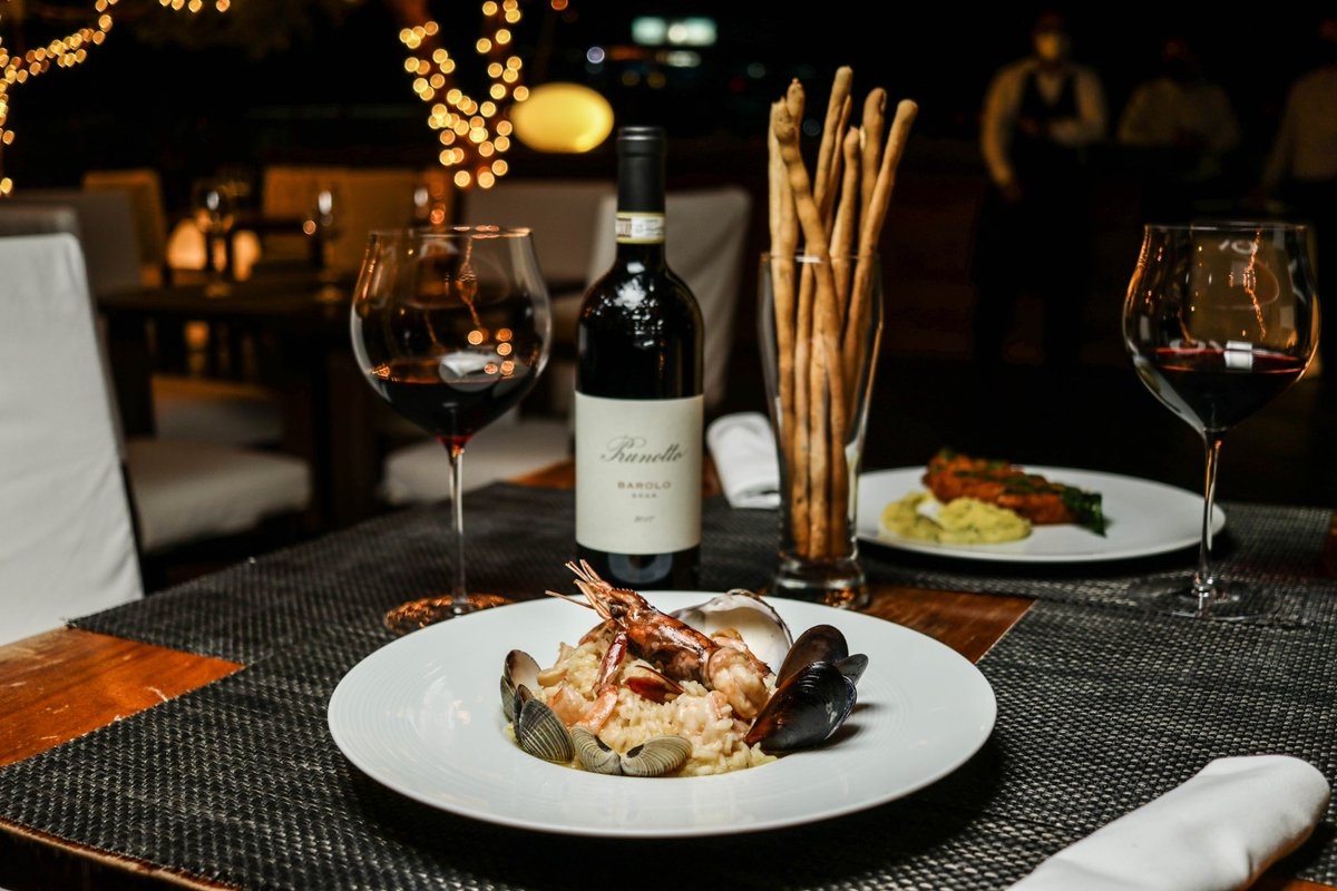 ¡Un buen domingo con tu platillo favorito y un servicio excelente! 🍽️👌

#Acapulco #GrupoBecco