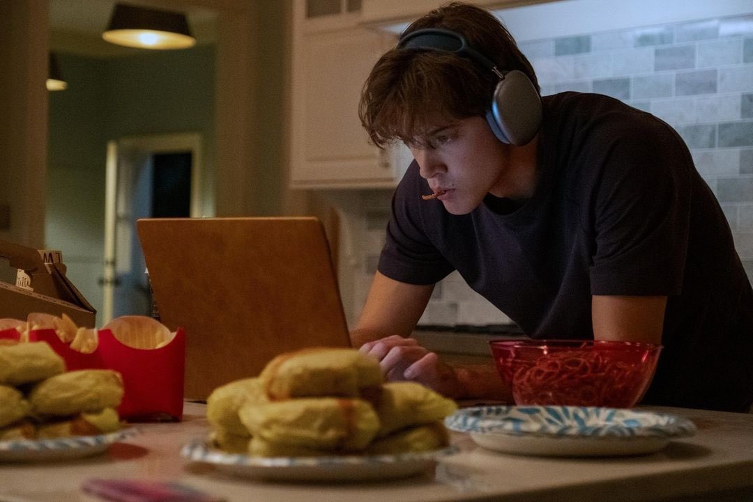 rubybellfort's tweet photo. this picture of conrad does something to me— https://t.co/7kU607PyDU