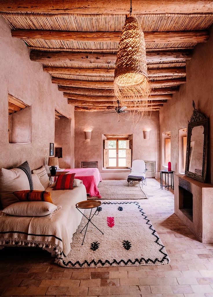 karmelamps's tweet photo. Maravillosa calidez..... ✨💥
Que tengáis un estupendo comienzo de semana queridos! 💖

📸 Elle Decor
#elrinconvintagedekarmela 
#karmeladecora
🔸🔸🔸🔸
#decoblogger #interiorismo #interiordesign #dormitorio #bedroomdecor #summervibes #verano #materialesnaturales #naturaldesign https://t.co/INAtpNLxFs
