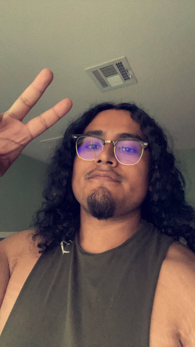 chico_gansito's tweet photo. Been too long since I’ve posted on here so ..how y’all doin?🤘🏾 https://t.co/Hwe8XoVdc8