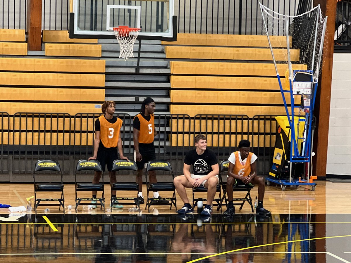 Ian Helms tweet media