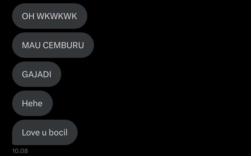 skuutler's tweet photo. @nguukir orang aneh🤷🏻‍♀️🤷🏻‍♀️ https://t.co/1IcX8Fiz5X