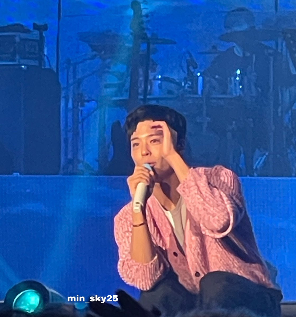 min_sky25's tweet photo. #cantabille 
#박보검 팬미팅
많은 팬들이 다 보이길🙏 @BOGUMMY 

#PARKBOGUM_12th_Annyversary
#우리들의_시간은_언제나_Cantabille https://t.co/ATrbdKb3NM
