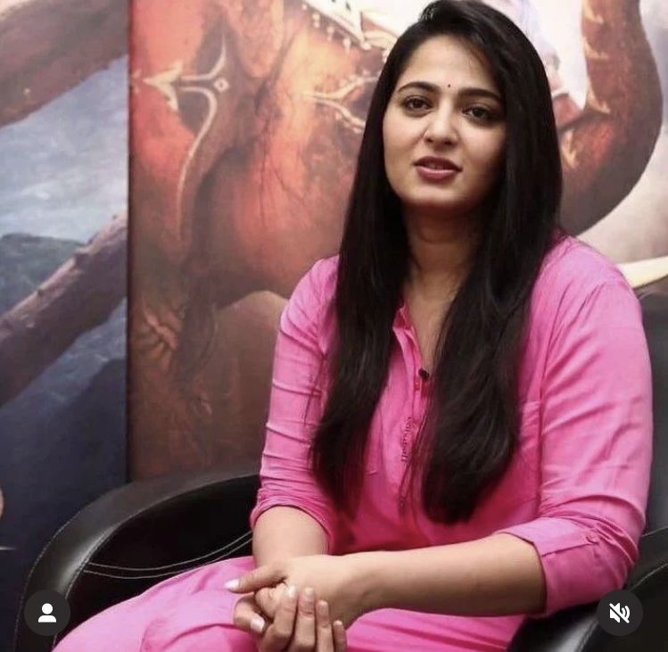 SwethaQueen6's tweet photo. @Latha4U pics leypeyadaniki pedda sketch vesavee akka nuv 😜 https://t.co/Y0rD5quAEo
