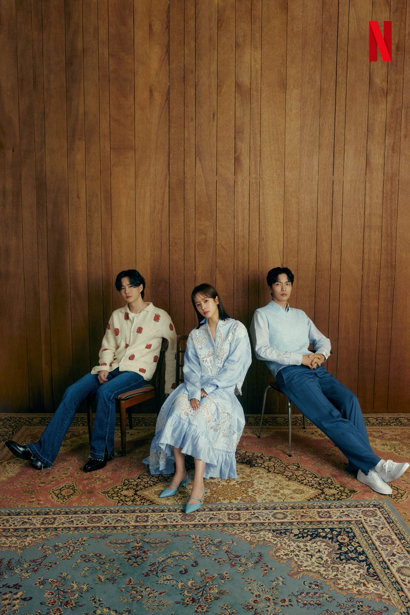NetflixKR's tweet photo. https://t.co/zWBzmT1qht