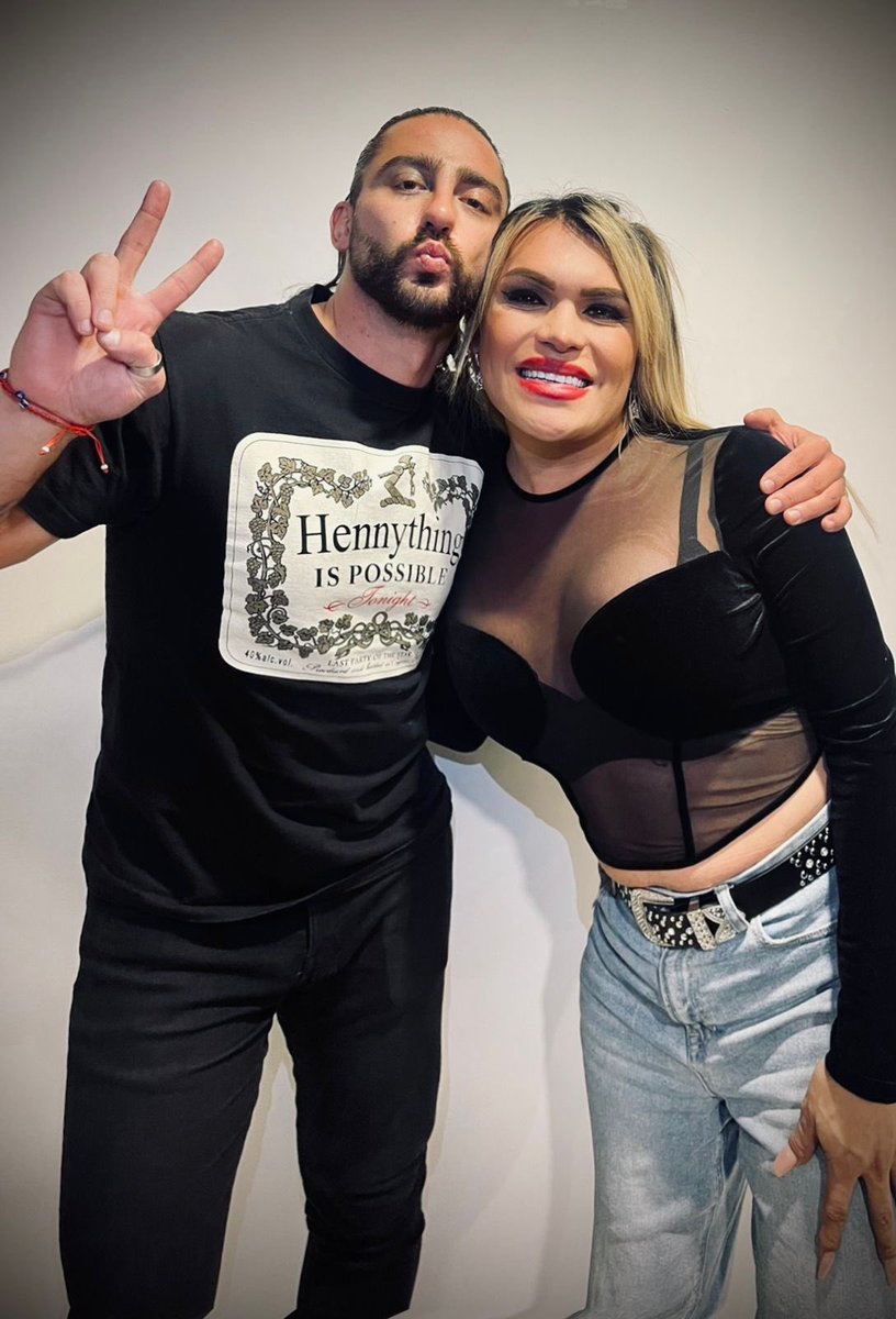 Luis_AcaShore's tweet photo. Vamos #TeamWendy #TeamInfierno !!! https://t.co/c9XZ2qQrAJ