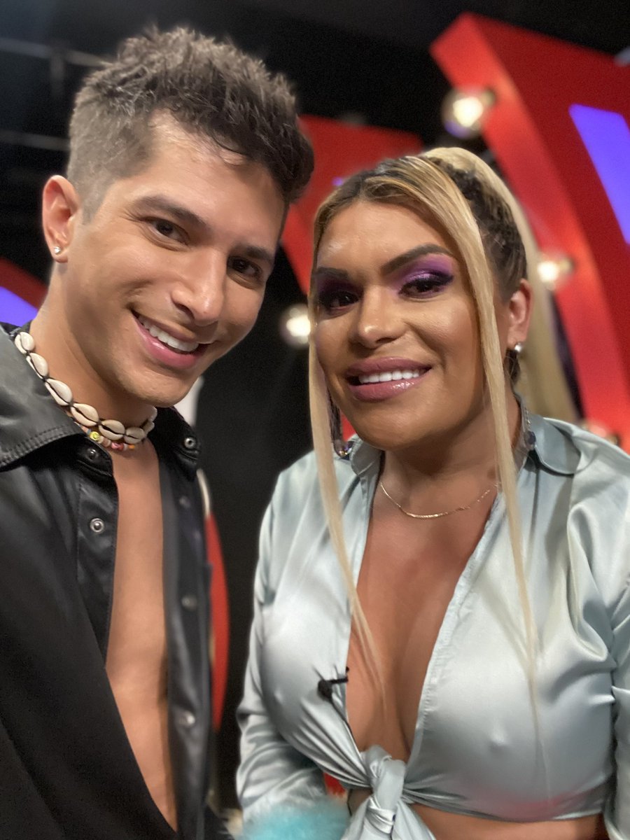 looisrivas's tweet photo. ¡Tequila gratis para todos hoy en Baby si gana Wendy! https://t.co/fvuwSXwWZd