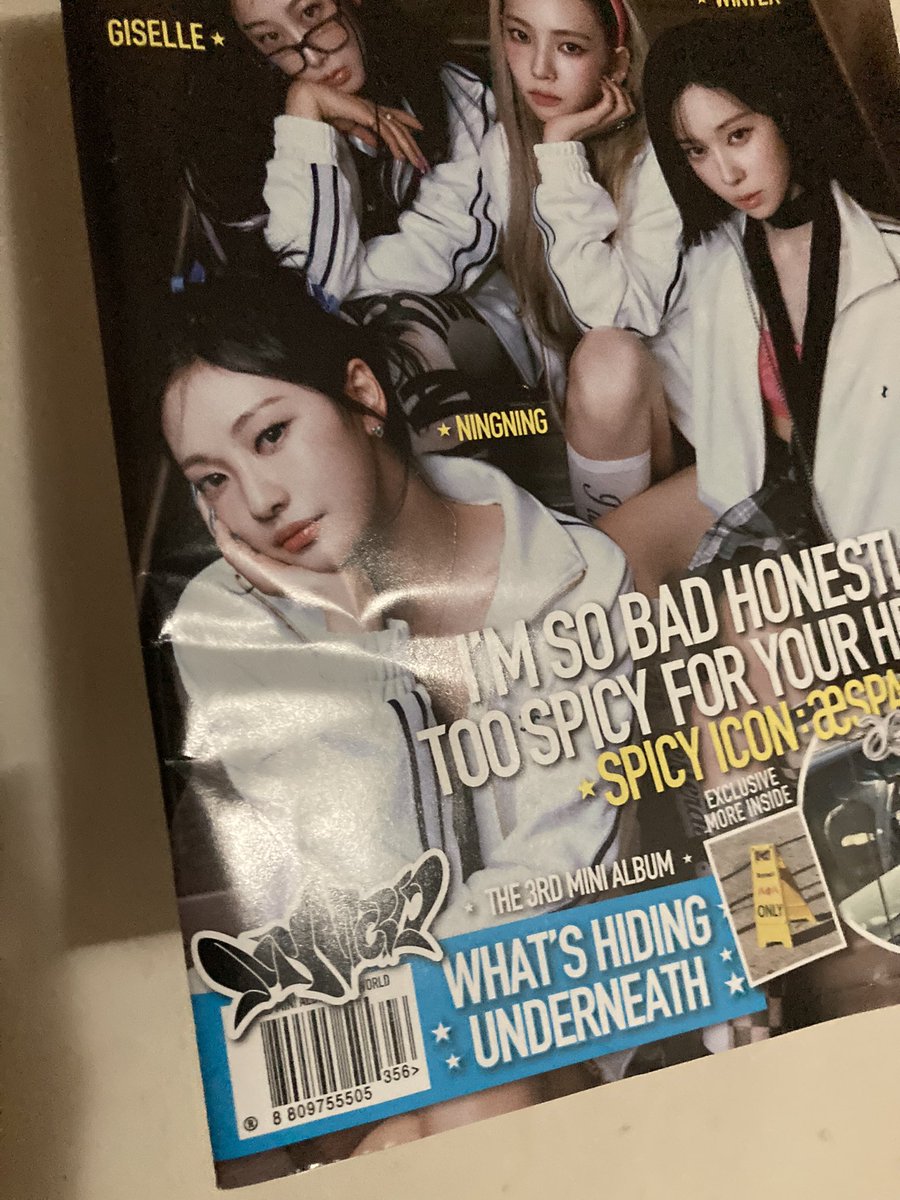 aesseracart's tweet photo. a not so happy mail from 😅@Ceeblinkcart #Ceeblink_Proofs
received my albums na nakabubble wrap lang & walang karton for the support. disappointed na I received my spicy album na gan’to 🥹🥹 it’s my most awaited album pa naman and gan’to marereceive ko. hoping next time to fix + https://t.co/vxaH2XmVOs