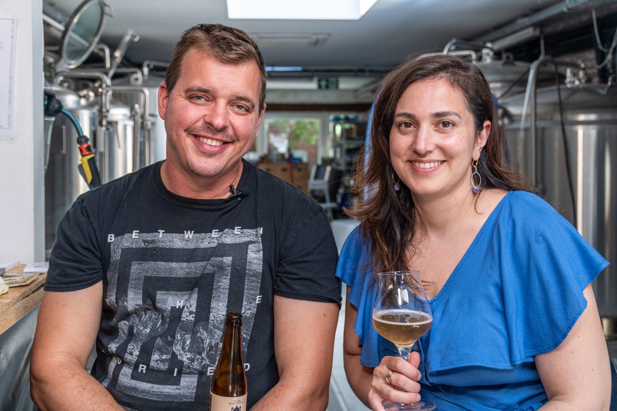 Tipsy Tribe in Brussels combines a craft brewery with distilling, making it a first in the city says owners Daniel and Aylin Fastenau.  They have now have a range of nine beers and vodka and gin. See the pics #beeridiots idiots.beer/tipsy-tribe-be…
