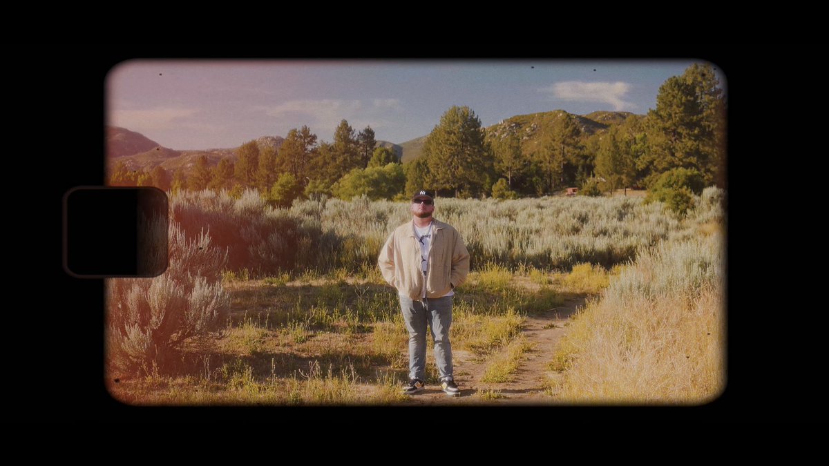 ItsTreBlac's tweet photo. Mid70s out now!! Please go listen to this one! 

https://t.co/9g9Leg71wo https://t.co/fNfXpcdmRp