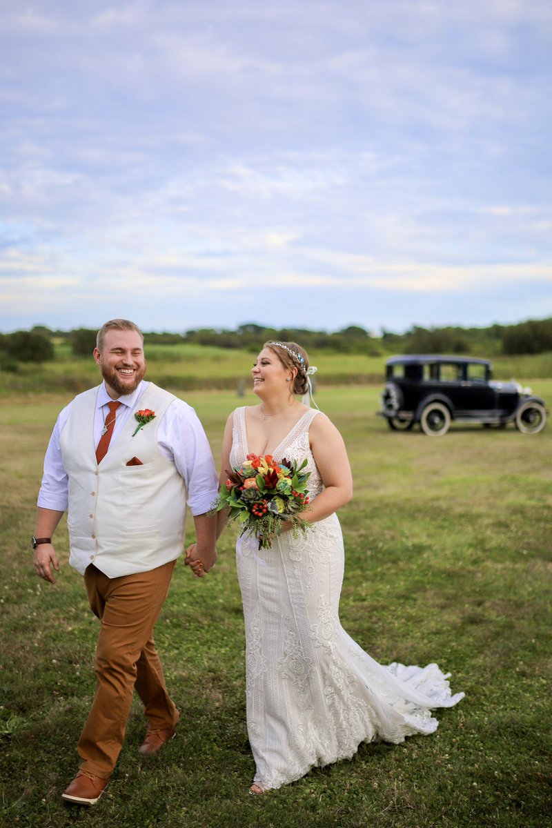 Happy 1 Year, Alex and Patrick! #weddingday #wedding #realwedding #weddingdetails #weddingflorals #thedailywedding #couplesportraits #weddingcouple #bride #groom #brideandgroom #bridesmaids #groomsmen #weddingcake #weddingdress #weddingshoes #weddinghair #allanmilloraphotography