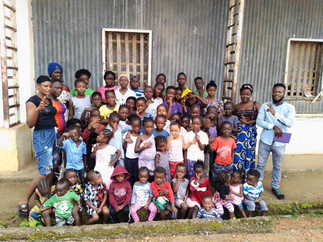 WheresKK's tweet photo. 🆘 for Save Our Future #SOF 
This is real. Not a hoax. A personal contact in Sierra Leone reached out to me about an urgent crisis involving 50 hungry children. @slembassy_usa, Please help? #SaveOurFuture Every share and like makes a difference https://t.co/n0gTcqUfrP https://t.co/OKo6JGpXYI