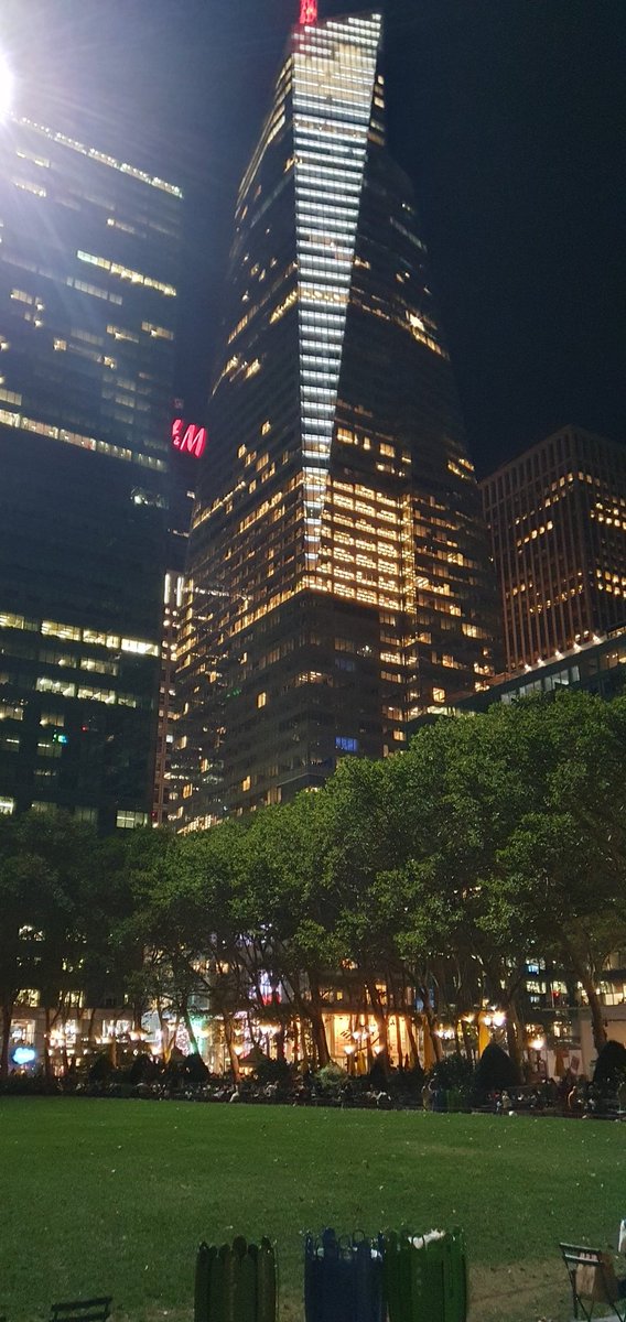 Oh hello New York! On a work here, realising how the city 🇺🇸 keeps getting better and better! #BusinessGrowth #USA #NewYork