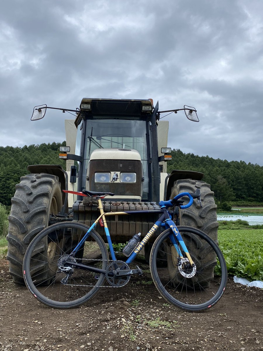 daisukeyanocx's tweet photo. リアルランボルギーニ
#八ヶ岳ライフ
#Speedvagen https://t.co/moBP96xQyO