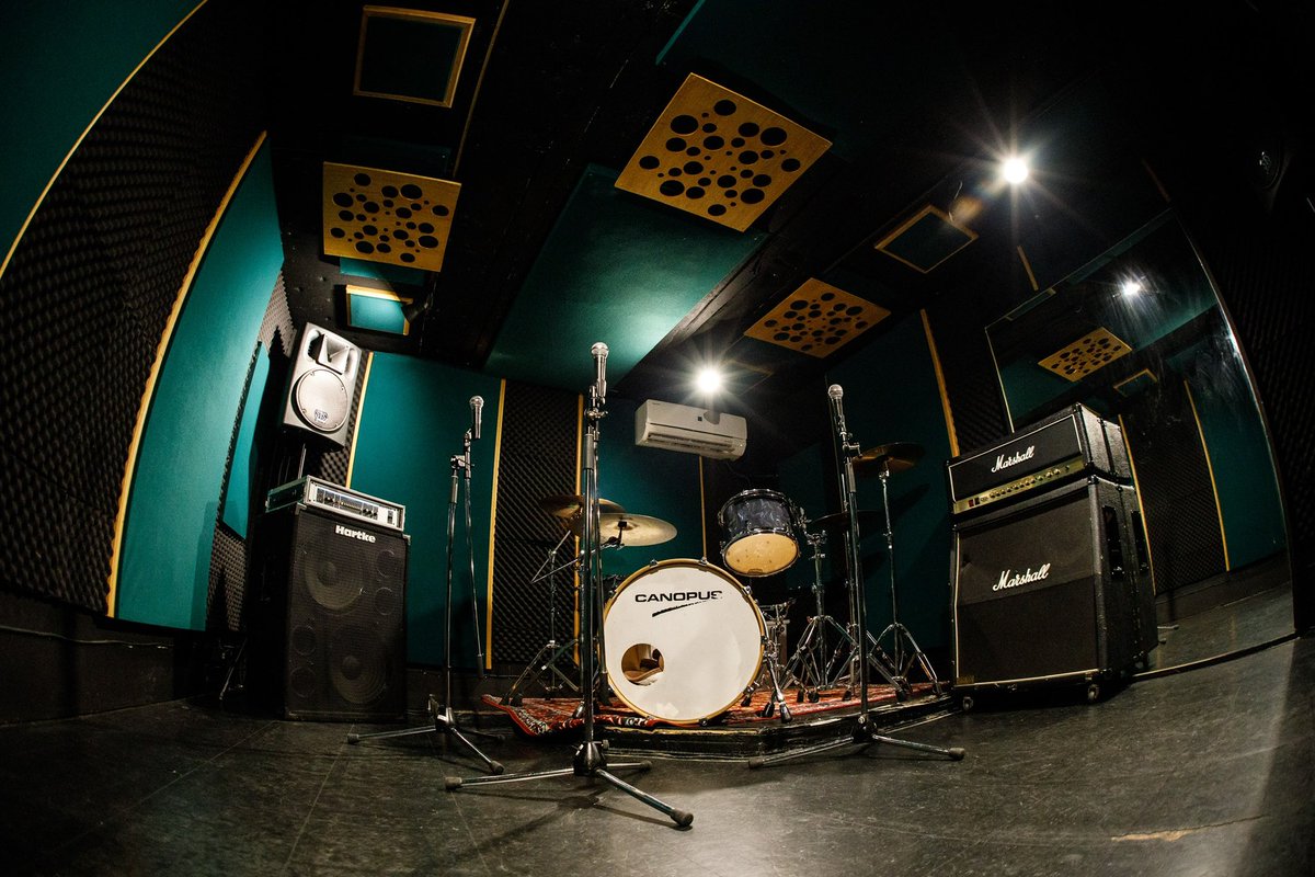 STS studio tweet media