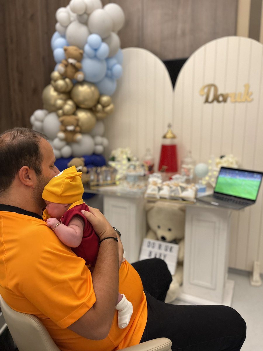 İlk saatler, ilk maç. #Hedef24 
<a href="/GalatasaraySK/">Galatasaray SK</a> 💛❤️
#galatasarayvskayseri