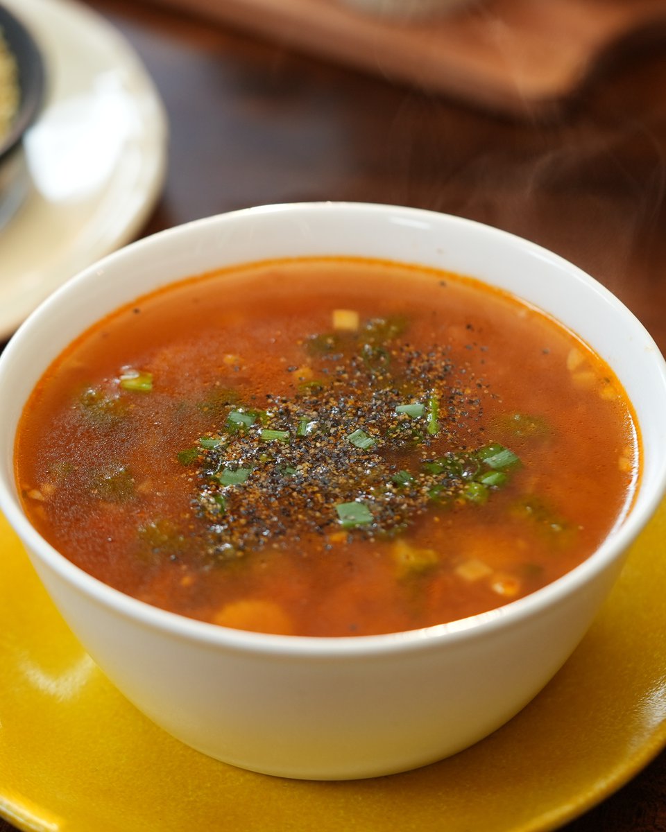 SanjeevKapoor's tweet photo. Soul-Warming Elixir: Indulge in the Comfort of Chicken Millet Proso Soup! 🍲❤️

https://t.co/rxDWZgGf1v

 #Sanjeevkapoor #SanjeevKapoorKhazana #MilletKhazana #ChickenProsoSoup #Proso #Chickensoup #Soup #Chickensoup #Souprecipes #Protienrich #Healthyrecipes #MilletToMeals #India https://t.co/t1yuyMMlb3