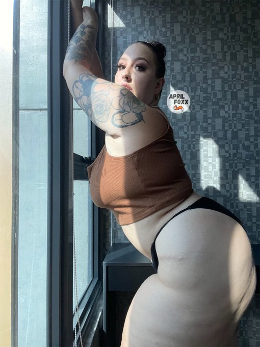 Just a forever horny girl ? https://t.co/6pmtZmVglq