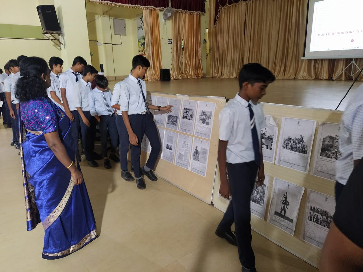 jnvpalakkad's tweet photo. https://t.co/D9kpxKNmpd
Partition Horrors Remembrance Day at JNV Palakkad.#PartitionHorrorsRemembranceDay @CommissionerNVS @NvsHyd https://t.co/zsGH5JZhQv