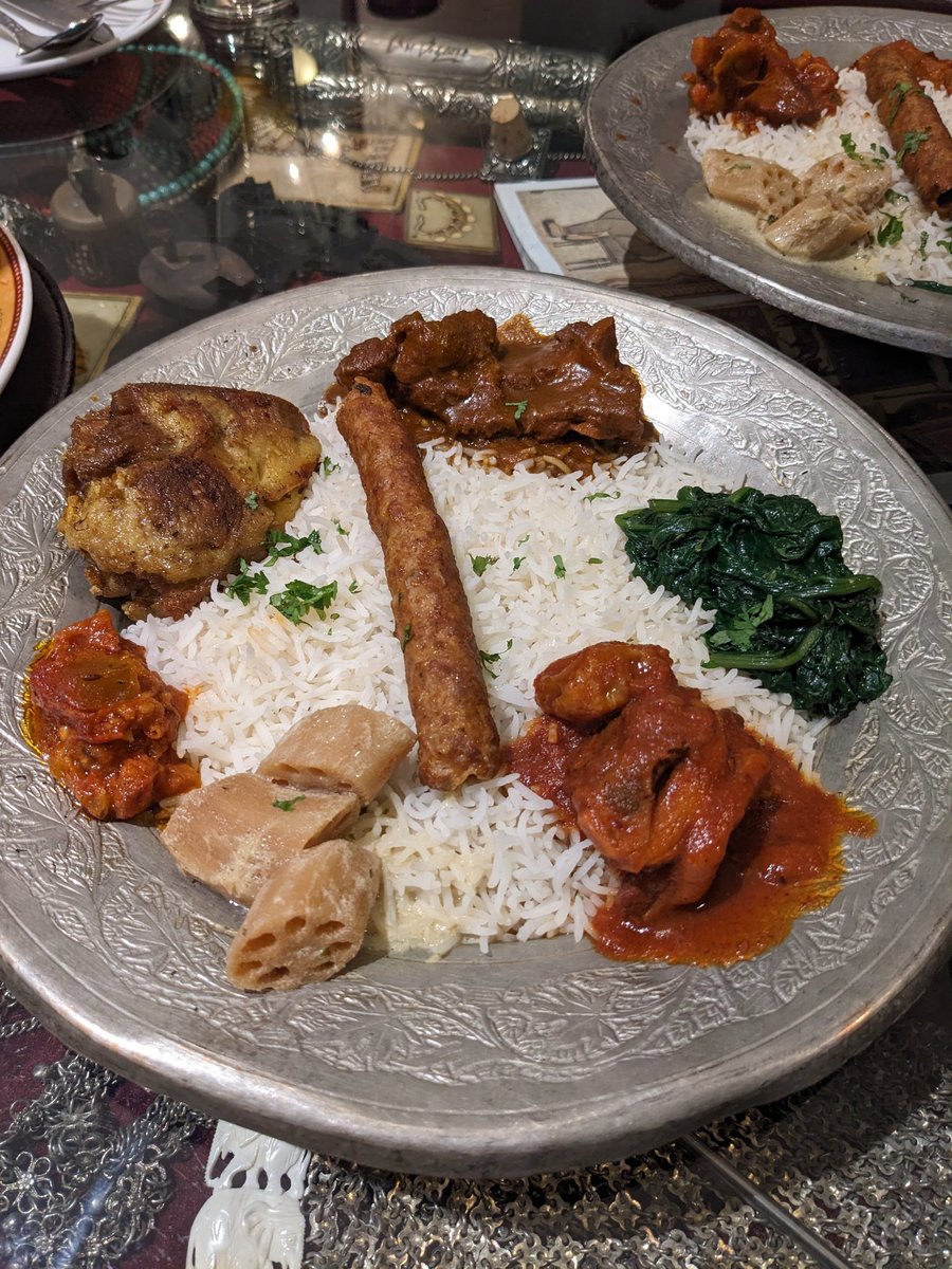 citizenkamath's tweet photo. Good Kashmiri lunch at Chor Bizzare, Bikaner House
Good food, great portions!

#CitizenKamath #Delhi #SaltPepperFoodGuide https://t.co/sxvL73K1Ft