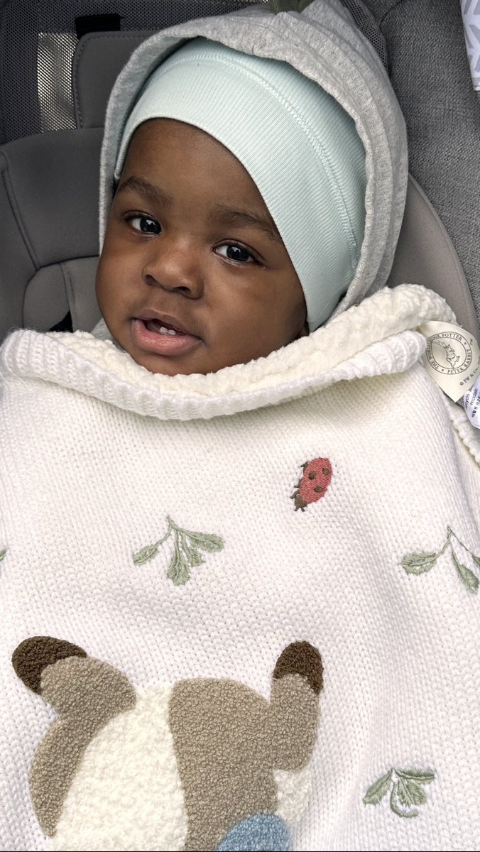 StephanieLinus's tweet photo. Thank you all for your kind and lovely messages.
Wesley is blowing you all a kiss 💋💋💋 and we, as a family, send you love and divine blessings of God. 🙏🏽
#WesleyLinus
#MaxwellLinus
#StephanieLinus
#LinusIdahosa https://t.co/rwwkGW7rTZ